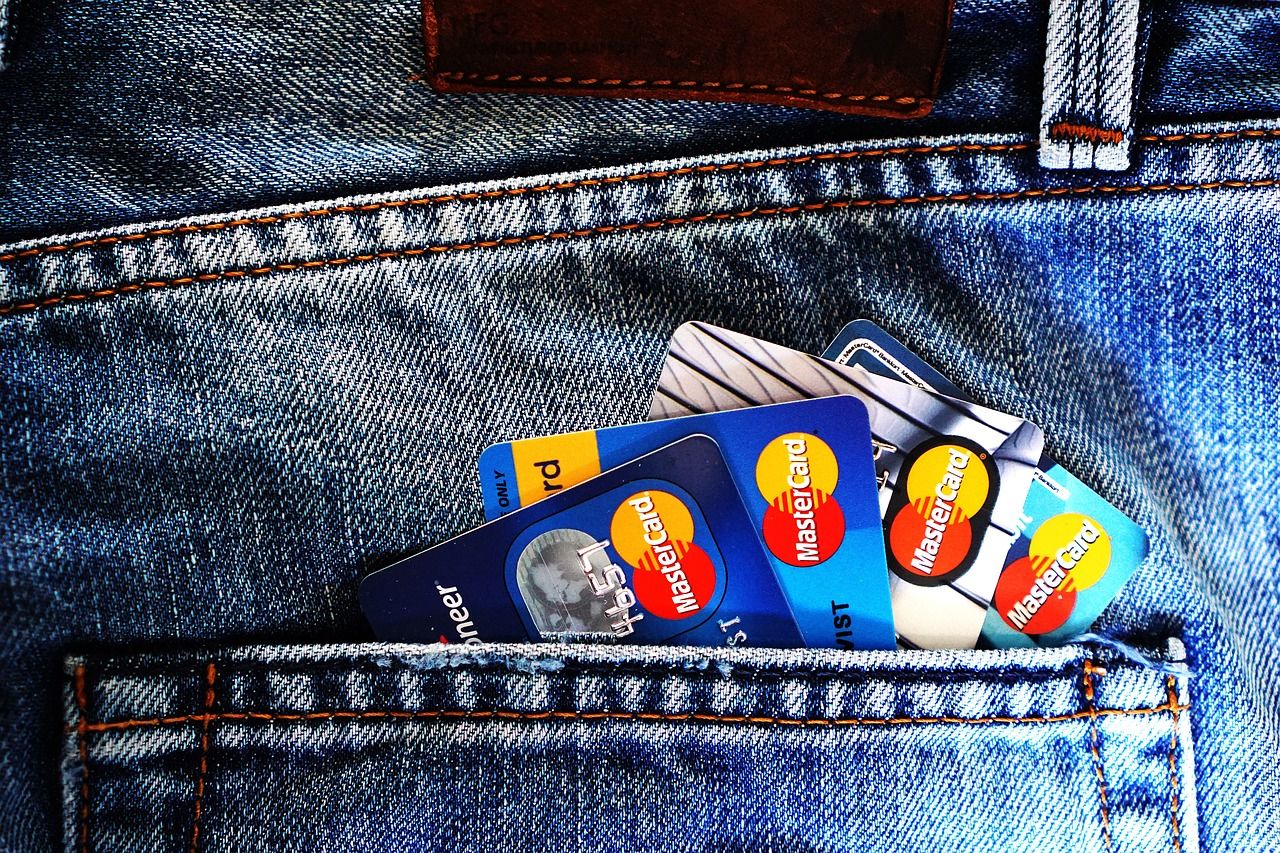Compte courant associé : comprendre son fonctionnement et ses avantages découvrez les avantages d'un compte courant : gestion simplifiée, accès facile à vos fonds et services bancaires personnalisés pour faciliter votre quotidien.